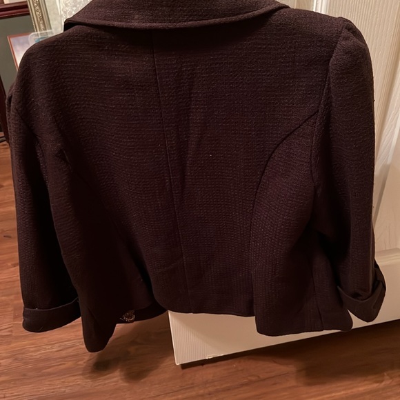 Jacket - Picture 2 of 3